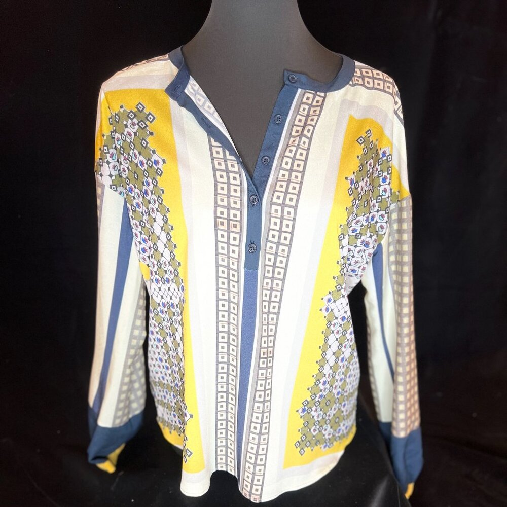 Pull-Over Long Sleeved Blouse